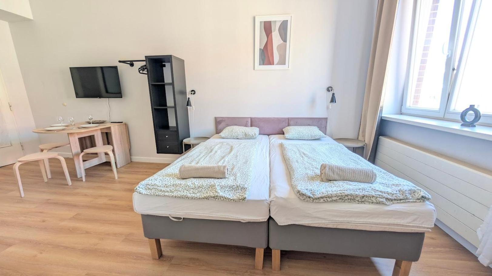 Apartment Flat In Zizkov -403- *